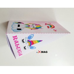 Cutie in forma de felie de...